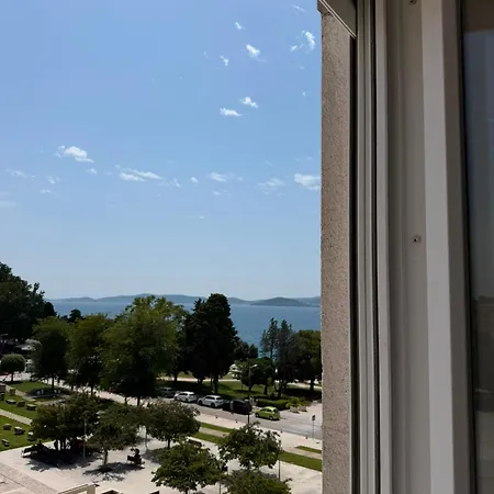 Luce Sul Mare 2 Lägenhet Zadar